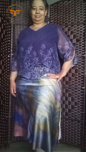 Modeling Taylor Midi Skirt